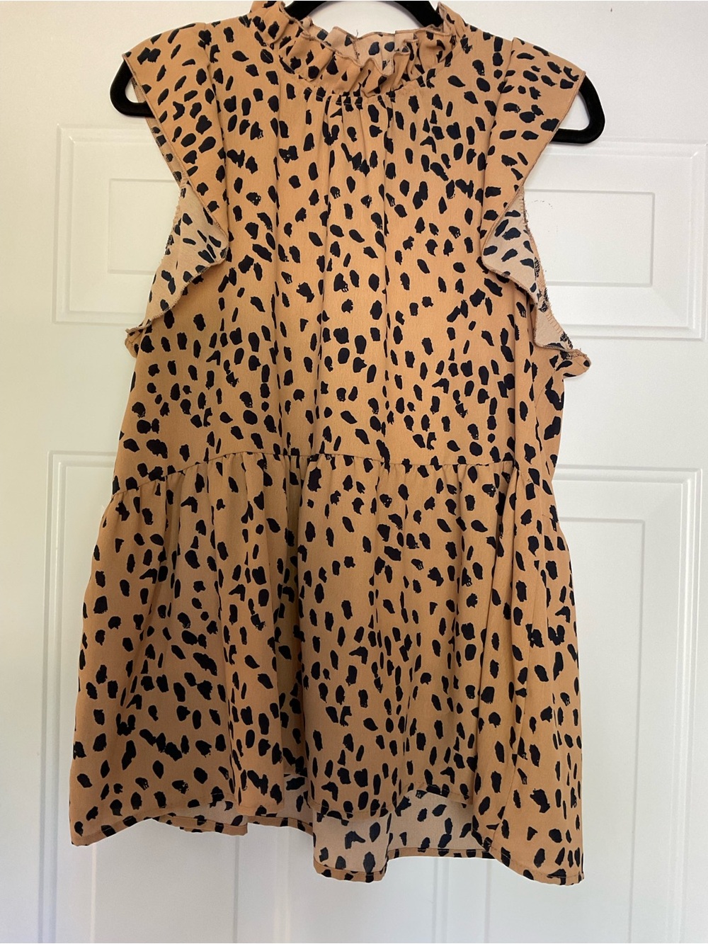 Entro Leopard Print Ruffle Sleeve Babydoll Blouse Tan/Black Women’s Top Medium